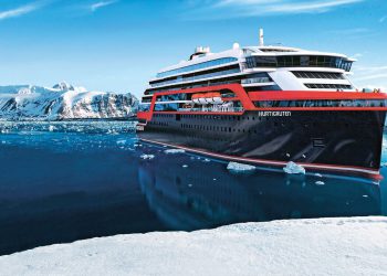 New hurtigruten hybrid ship