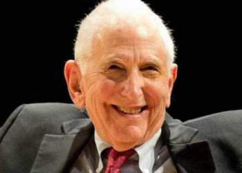 U.S whistleblower of Vietnam War wins Swedish Human Rights Prize