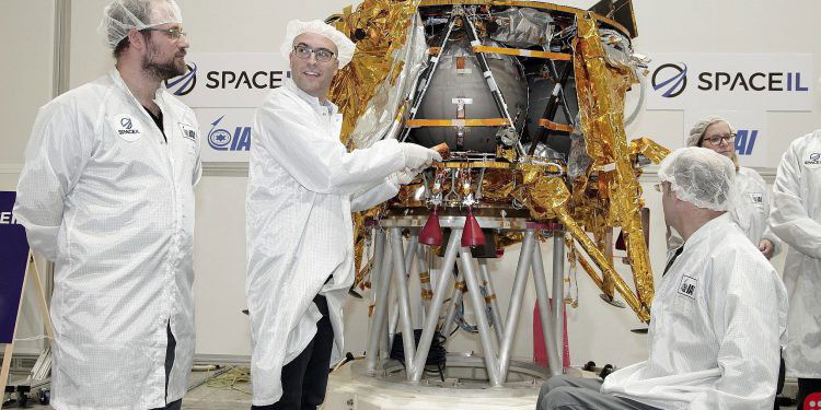 Israel set to launch spacecraft to Moon