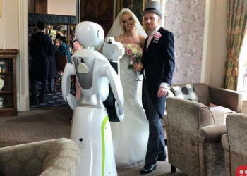 Eva, the Robot-Cum-Photographer, Shoots her First Wedding