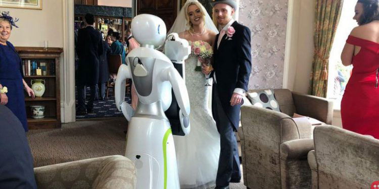 Eva, the Robot-Cum-Photographer, Shoots her First Wedding