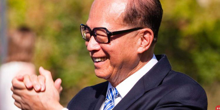 Hong Kong’s Richest Man To Pay Tuition Fees For An Entire Class