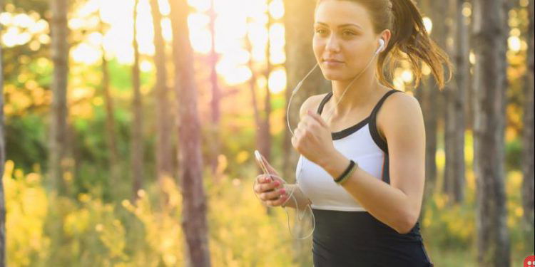 Music Makes Exercise Mentally and Physically Easier, Says Study