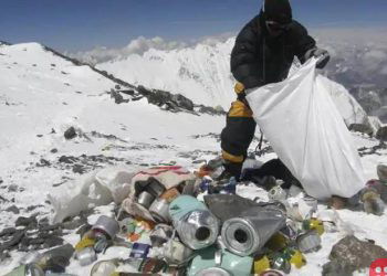 Single-use plastics banned in Everest region of Nepal