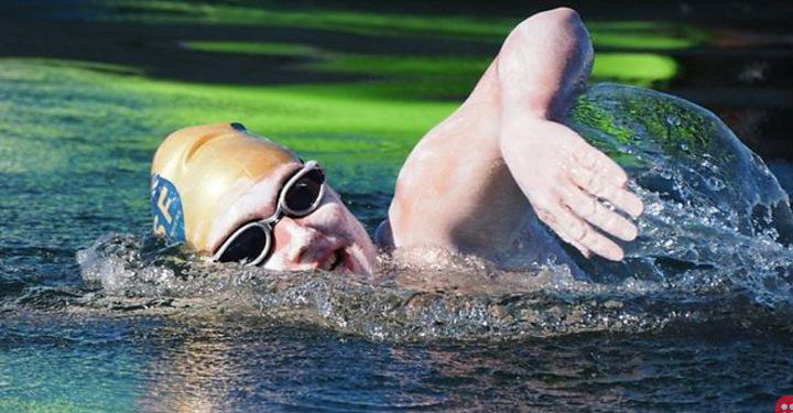 Sarah Thomas: First person to swim the Channel four times nonstop