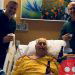 Picture of grandfather’s final wish of drinking beer with his sons goes viral