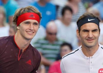 Federer, Zverev match in Mexico City breaks record for audience attendance