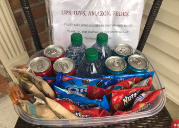 Watch Amazon delivery guy’s endearing reaction to goodies left for him!