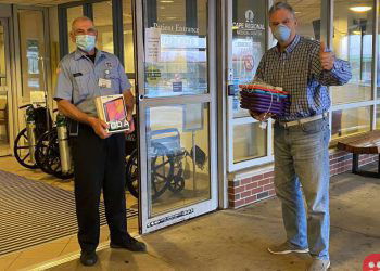 Man donates iPads to help elderly stay connected with family