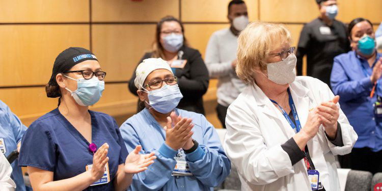 Staff of New York hospital surprised with free vacations for service during COVID-19