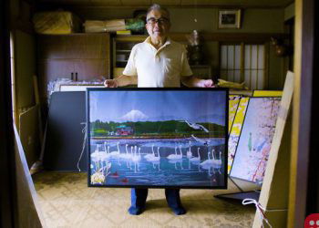 Meet Tatsuo Horiuchi, the 80-year old who makes beautiful paintings using MS Excel