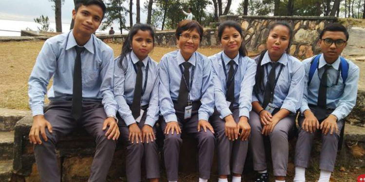 50-year-old granny from Meghalaya, India clears Class XII exam