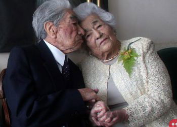 Meet the world’s oldest married couple that have a combined age of 215 years!