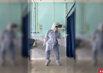 Doctor’s dance to cheer COVID-19 patients goes viral