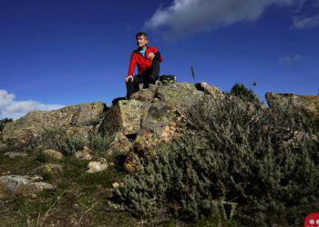 81-year-old mountaineer trains for Himalayas in a tribute to elderly COVID-19 victims