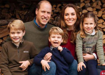 Prince William and Kate Middleton release family Christmas card photo