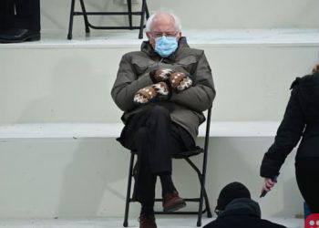 Bernie Sanders’ Mitten Maker Flooded With E-Mail Orders