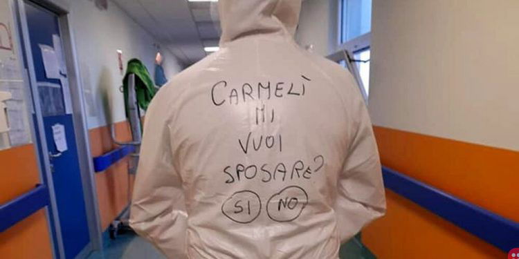 COVID-19 ward nurse proposes to girlfriend using PPE kit