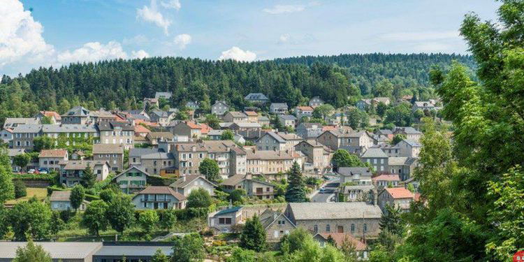 Austrian man leaves fortune to French village that saved his family from Nazis