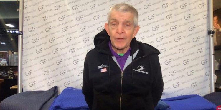 Businessman Jim McIngvale offers furniture stores as shelters to Texans