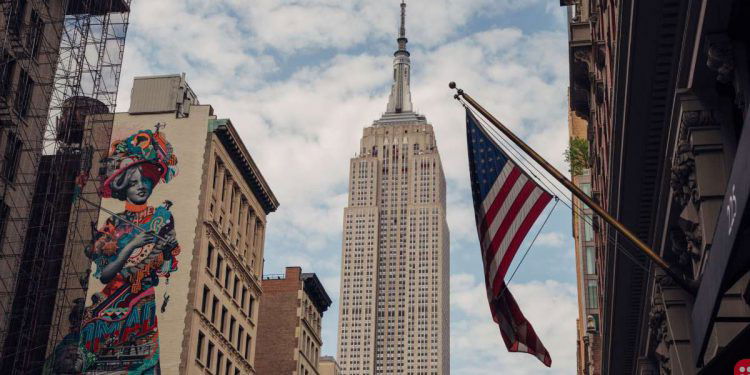 The Empire State Building and its related buildings are now completely powered by wind