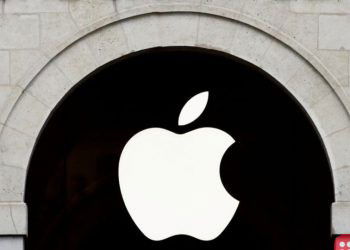 Apple to help workers get COVID-19 shots at its offices