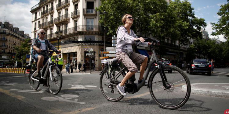 France offers financial incentives to encourage switch to electric bikes