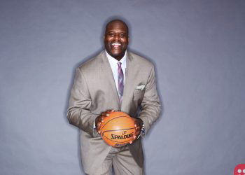 NBA Star Shaquille O’Neal Pays Off Engagement Ring for Fan