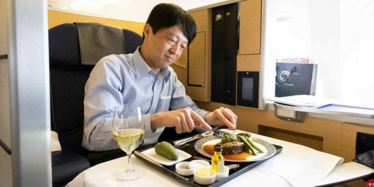 Japanese airline offering first-class dining on a parked plane!